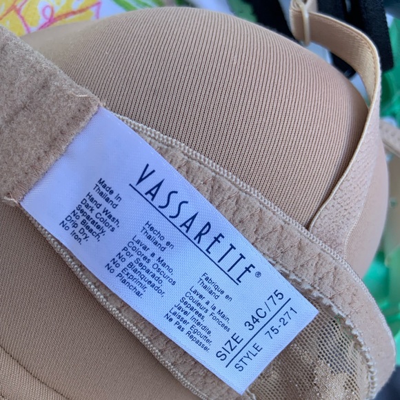 NWT Vassarette Tan 34C Bra - Picture 8 of 8